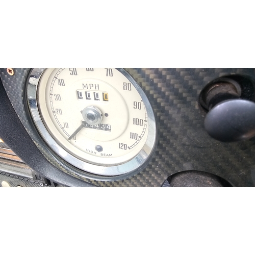 467 - 1971 MGB roadster, Heritage reshell, 1950cc. Registration number KHF 109K. Chassis number GHN5 25268... 