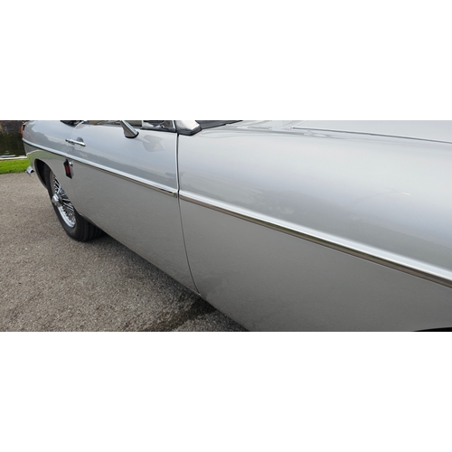 467 - 1971 MGB roadster, Heritage reshell, 1950cc. Registration number KHF 109K. Chassis number GHN5 25268... 