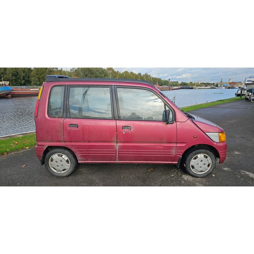 452 - 1997 Daihatsu Move, 847cc, automatic. Registration number R473 FUM. VIN number TBC.
Sold with the V5... 
