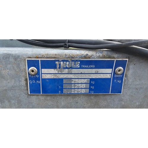 471 - Bayliner Ciera 2655 cruiser, c.1985. Hull ID BL2B87SJA585. Four berth weekend cruiser. With inboard ... 