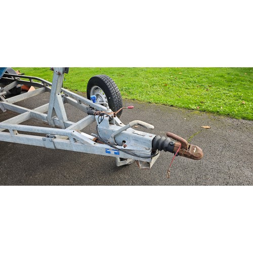 471 - Bayliner Ciera 2655 cruiser, c.1985. Hull ID BL2B87SJA585. Four berth weekend cruiser. With inboard ... 