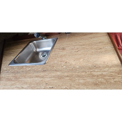 471 - Bayliner Ciera 2655 cruiser, c.1985. Hull ID BL2B87SJA585. Four berth weekend cruiser. With inboard ... 