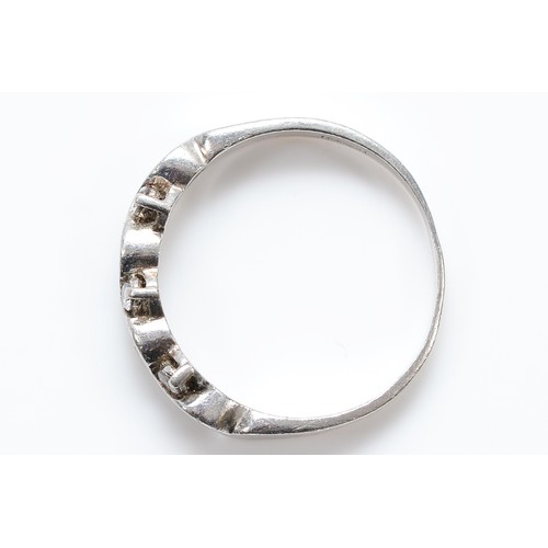 A 950 platinum diamond seven stone ring, R, 4g