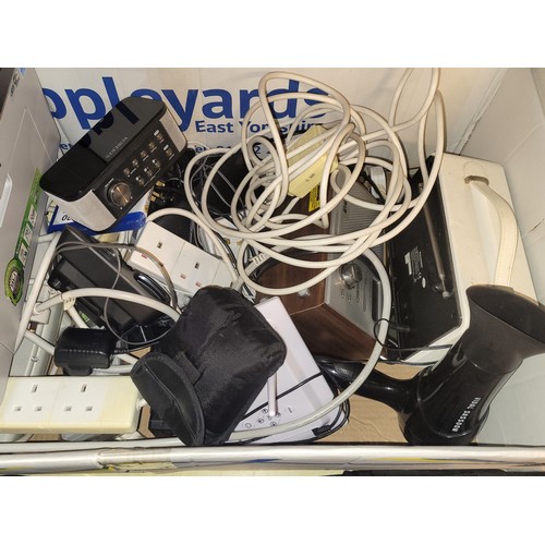 55 - A collection of electrical and computing items, to include ipads, a Kindle, A Samsung TV and printer... 