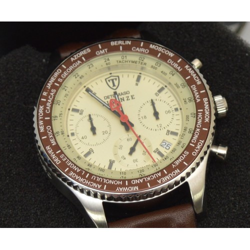 347 - Detomaso Firenze, three stainless steel quartz gentleman's wristwatches, with brown bezel and leathe... 