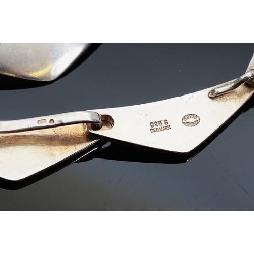 58 - Georg Jensen, a 925 silver Peak design necklace and matching bracelet, bracelet can be used to exten... 