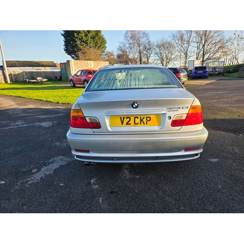 255 - 1999 BMW 323Ci SE automatic, 2500cc. Registration number V2 CKP. VIN number WBABM32040EE92160. Sold ... 