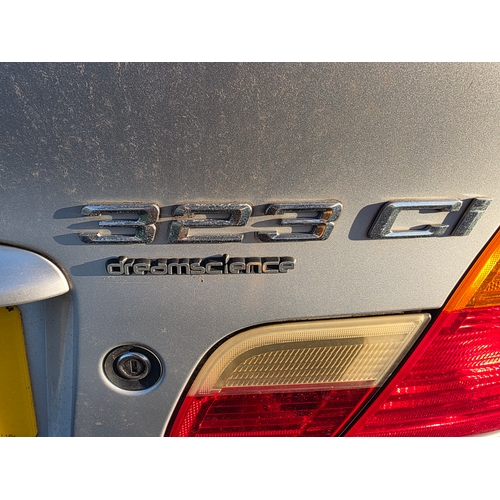 255 - 1999 BMW 323Ci SE automatic, 2500cc. Registration number V2 CKP. VIN number WBABM32040EE92160. Sold ... 