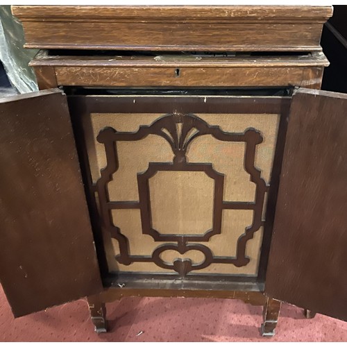 40 - Two early 20th century wind-up cabinet gramophones, comprising a Salon Decca and a Columbia, in need... 