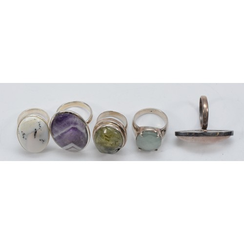 29 - Five 925 silver gemset rings, K-U, 56g