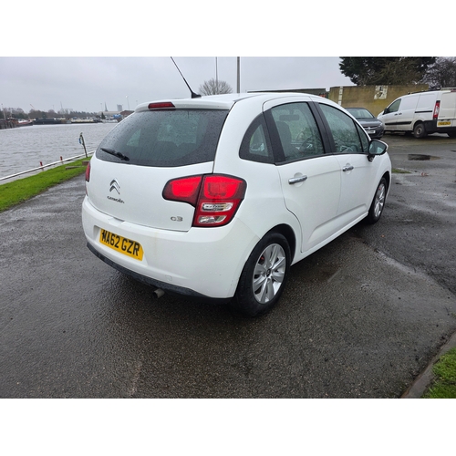 2 - 2012 Citroen C3 VTR+, 1360cc, five door, petrol. Registration number MA62 GZR. NOTE This vehicle has... 