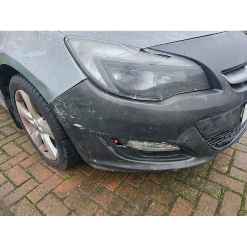 1 - 2011 Vauxhall Astra SRi, 1596cc. Registration number YY11 OBB. VIN number WOLPF6ED1BG132690.
One own... 