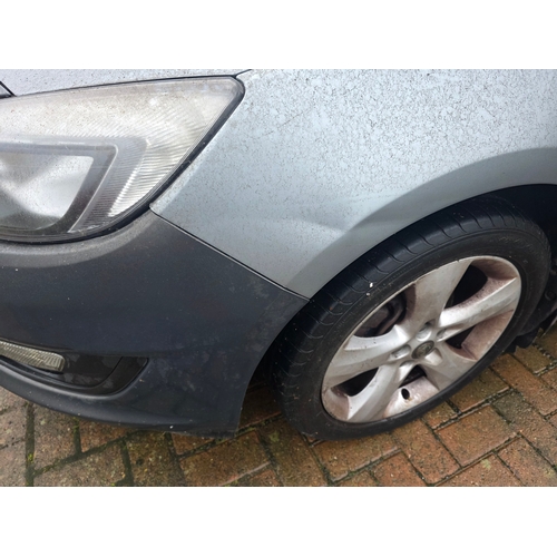 1 - 2011 Vauxhall Astra SRi, 1596cc. Registration number YY11 OBB. VIN number WOLPF6ED1BG132690.
One own... 