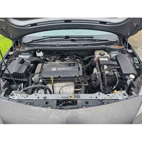 1 - 2011 Vauxhall Astra SRi, 1596cc. Registration number YY11 OBB. VIN number WOLPF6ED1BG132690.
One own... 
