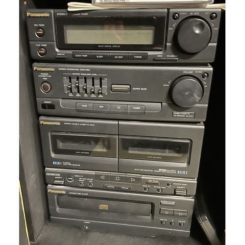 31 - A Panasonic integrated midi stereo Hi-Fi system, model SC-CH11, comprising tuner, amplifier, double ... 