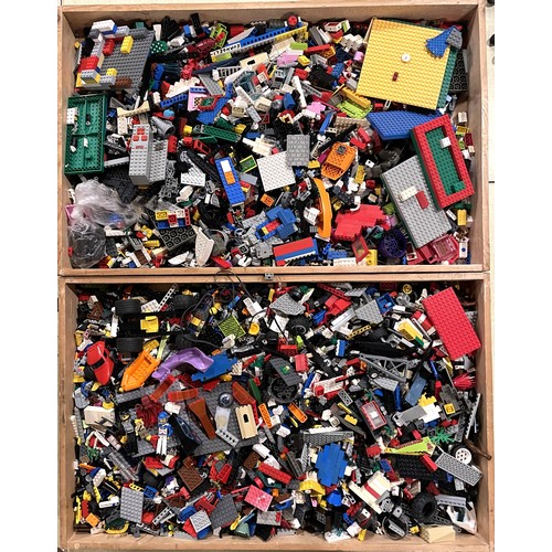 Approximately 12kg of assorted Lego, to include bricks and minifigures ...