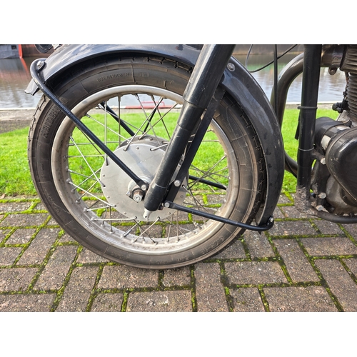 294 - 1961 Velocette MSS 499cc. Registration number 380 PKE. Frame number RS 116805. Engine number MSS 129... 