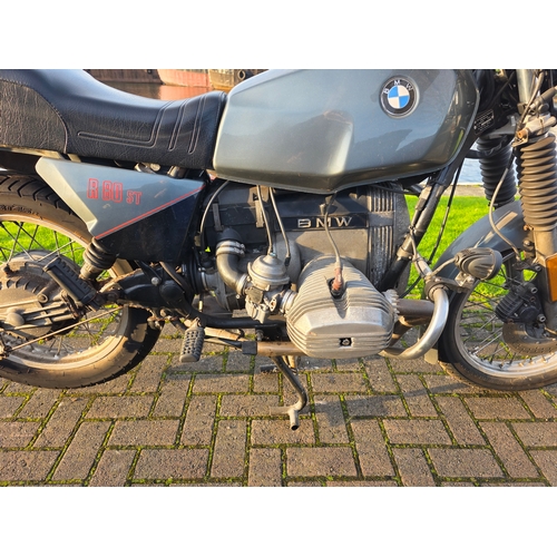 308 - 1984 BMW R80ST, 798cc. Registration number B372 WYR. Frame number 6057611. Engine number 6057611.
So... 