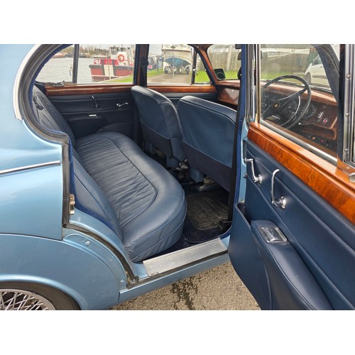 258 - 1961 Jaguar MkII 2.4, 2483cc. Registration number 103 UXG (non transferrable). Chassis number 108523... 