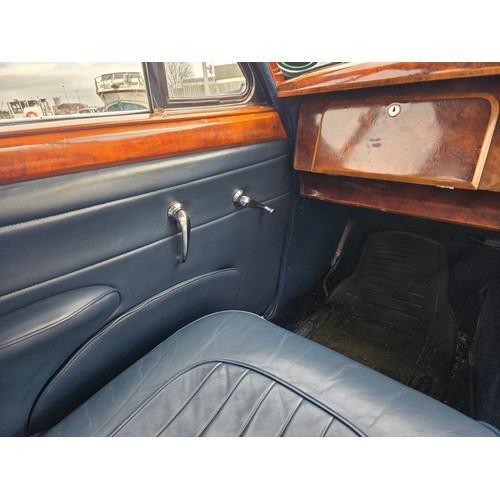 258 - 1961 Jaguar MkII 2.4, 2483cc. Registration number 103 UXG (non transferrable). Chassis number 108523... 