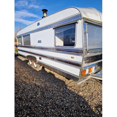 280 - c.1980 Buccaneer of Yorkshire Gypsy or Traveller caravan, PLEASE NOTE VIEWING BY ARRANGEMENT AS IT I... 