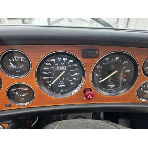 262 - 1976 Triumph Stag, 2997cc. Registration number RNV 675R. VIN number LD42110A. Engine number LF042247... 
