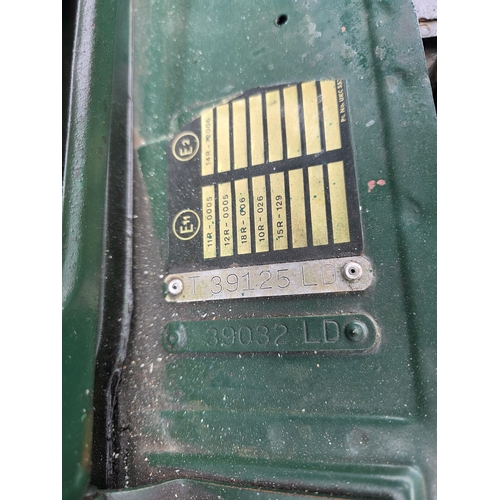 262 - 1976 Triumph Stag, 2997cc. Registration number RNV 675R. VIN number LD42110A. Engine number LF042247... 