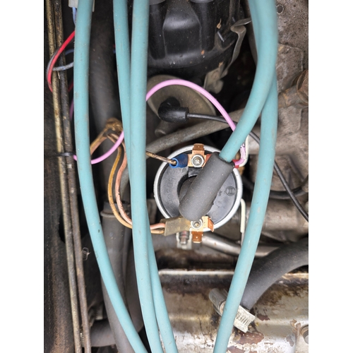 262 - 1976 Triumph Stag, 2997cc. Registration number RNV 675R. VIN number LD42110A. Engine number LF042247... 