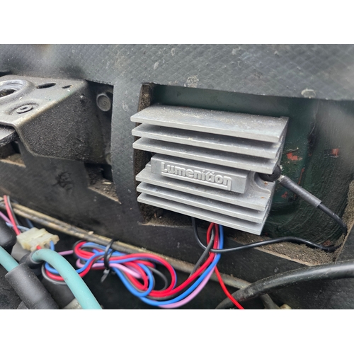 262 - 1976 Triumph Stag, 2997cc. Registration number RNV 675R. VIN number LD42110A. Engine number LF042247... 