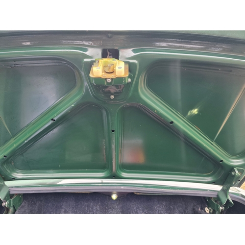 262 - 1976 Triumph Stag, 2997cc. Registration number RNV 675R. VIN number LD42110A. Engine number LF042247... 