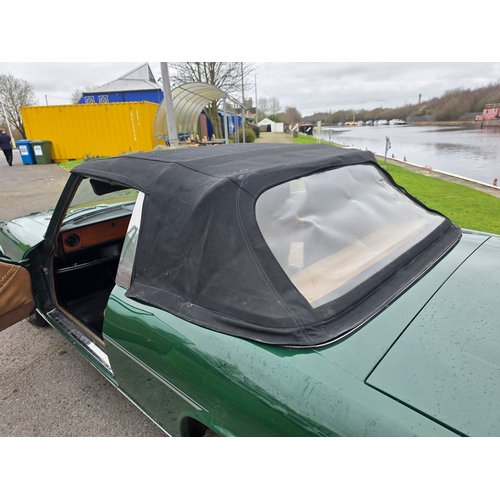 262 - 1976 Triumph Stag, 2997cc. Registration number RNV 675R. VIN number LD42110A. Engine number LF042247... 