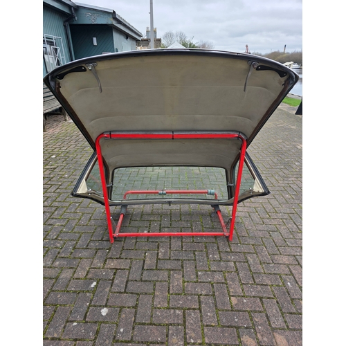 262 - 1976 Triumph Stag, 2997cc. Registration number RNV 675R. VIN number LD42110A. Engine number LF042247... 