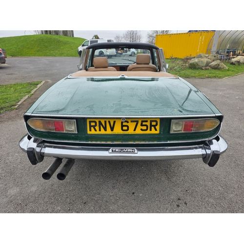 262 - 1976 Triumph Stag, 2997cc. Registration number RNV 675R. VIN number LD42110A. Engine number LF042247... 