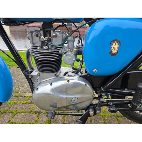 327 - 1966 BSA C15G, 250cc. Registration number HPY 449D. Frame number C15G 771. Engine number C15G 771.
S... 