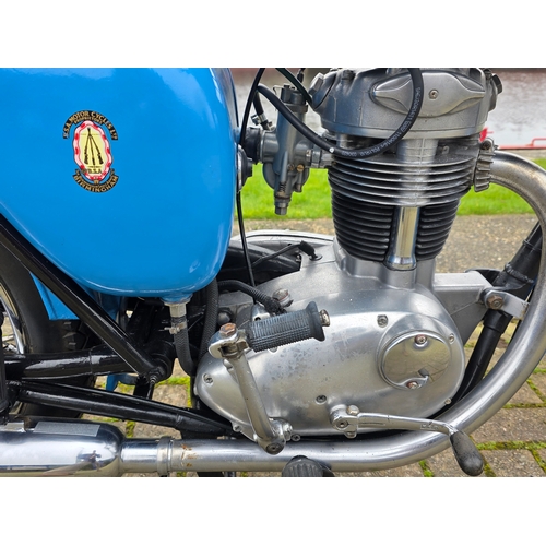 327 - 1966 BSA C15G, 250cc. Registration number HPY 449D. Frame number C15G 771. Engine number C15G 771.
S... 