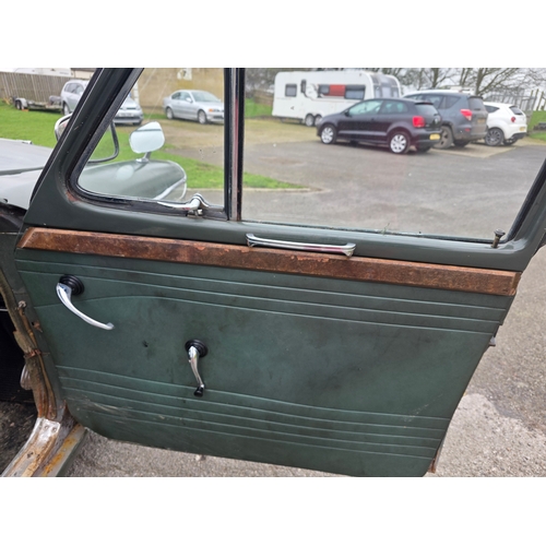 263 - 1960 Singer Gazelle, Series IIIA, 1494cc. Registration number 967 YUN (non transferrable). Chassis n... 