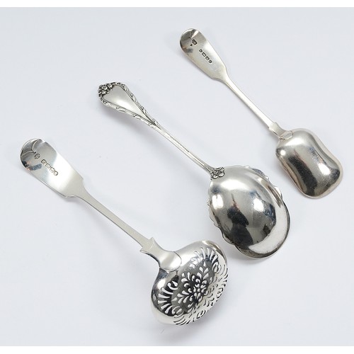 A Victorian silver pierced fiddle pattern ladle, Exeter 1868, by Thomas ...