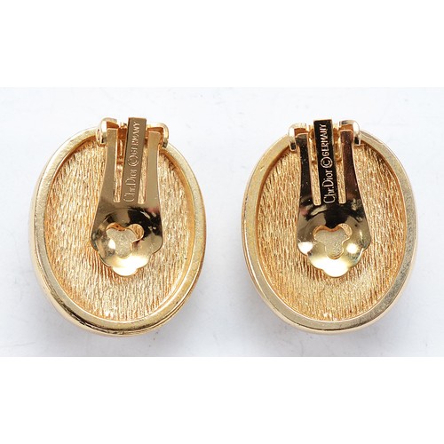 102 - Christian Dior, a pair of gilt metal and imitation pearl clip on earrings, 24g