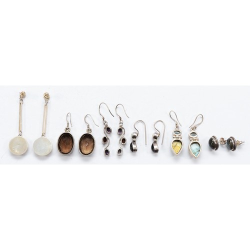 103 - Five pairs of 925 silver gemset earrings, with a pair of unmarked silver gemset earrings, 33g