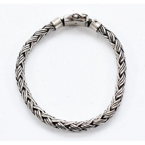105 - A 925 silver plaited effect bracelet, 22cm,55g