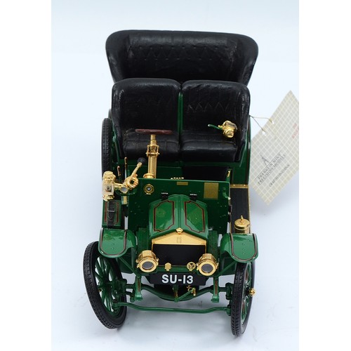 34 - Franklin Mint model 1905 Rolls Royce 10HP 