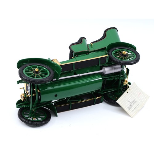 34 - Franklin Mint model 1905 Rolls Royce 10HP 