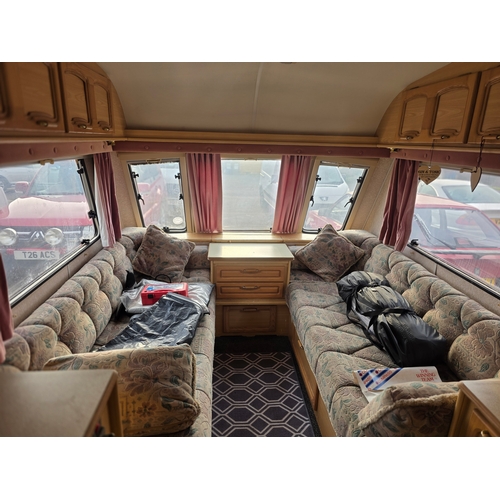 283 - c. mid 1990's Compass Rallye GTE 400/2 caravan, 2 berth, with gas heater, cooker, four burner hob, f... 