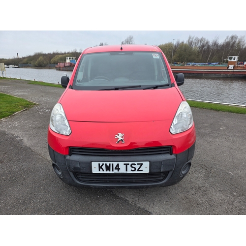 2014 Peugeot Partner 750 S L2 HDI ex Post Office van. Registration ...