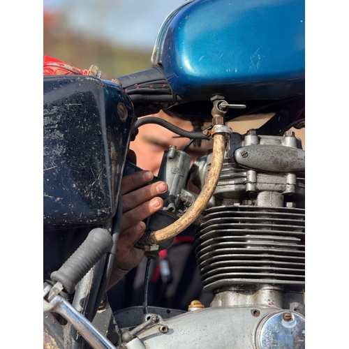 10 - 1971 BSA B25SS Gold Star, 250cc. Registration number XKF 81J. Frame number NE01644. Engine number NE... 