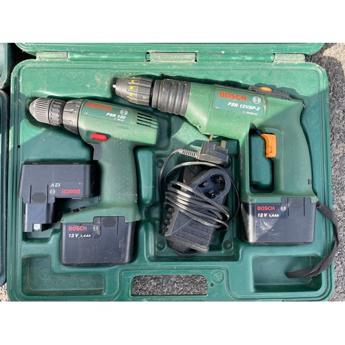 35 - A collection of power tools to include, Bosch grinder, Hitachi circular saw, Clarke jump starter, Hi... 