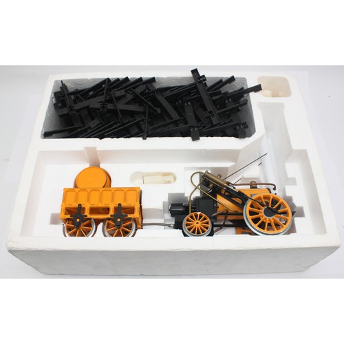 32 - A Hornby Railways 3½ inch gauge live steam Stephenson's Rocket locomotive and tender, boxed with tra... 