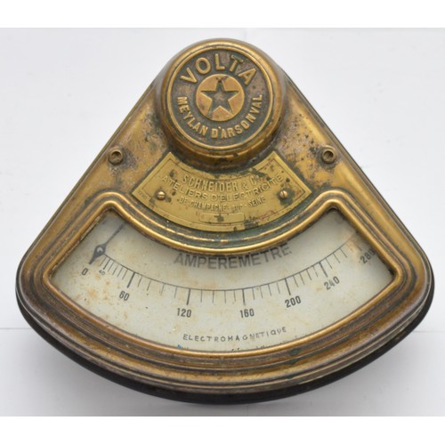 246 - An early 20th century French 'Volta Meylan d'Arsonval' industrial ammeter, (measuring electrical cur... 