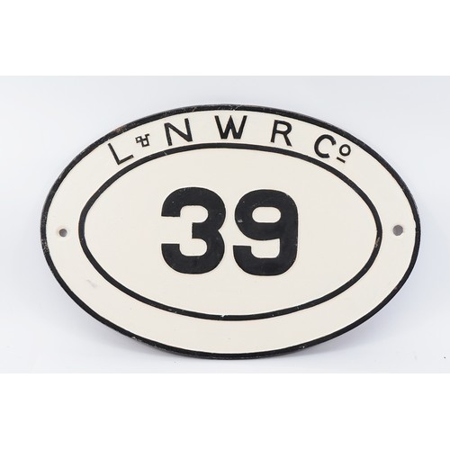 Lot 32        