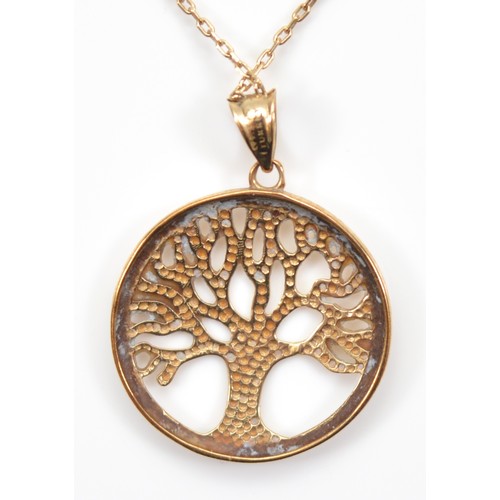 3 - A 9ct gold tree pendant on a 9ct gold chain, 2.2g
